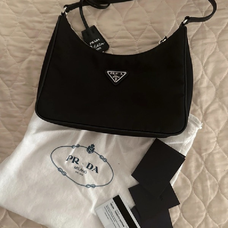 2024 nuevo paquete axilar P Home Hobo 2005 bolso de palo de tela de nylon impermeable medieval bolso de mujer de un hombro