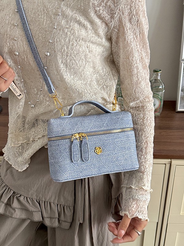 La sensación de alta caja de diamante portátil bolso cuadrado para mujeres 2026 nueva moda diaria popular bolso de hombro universal