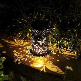 新款太阳能蝴蝶灯跨境铁艺镂空灯笼户外防水庭院装饰太阳能投影灯