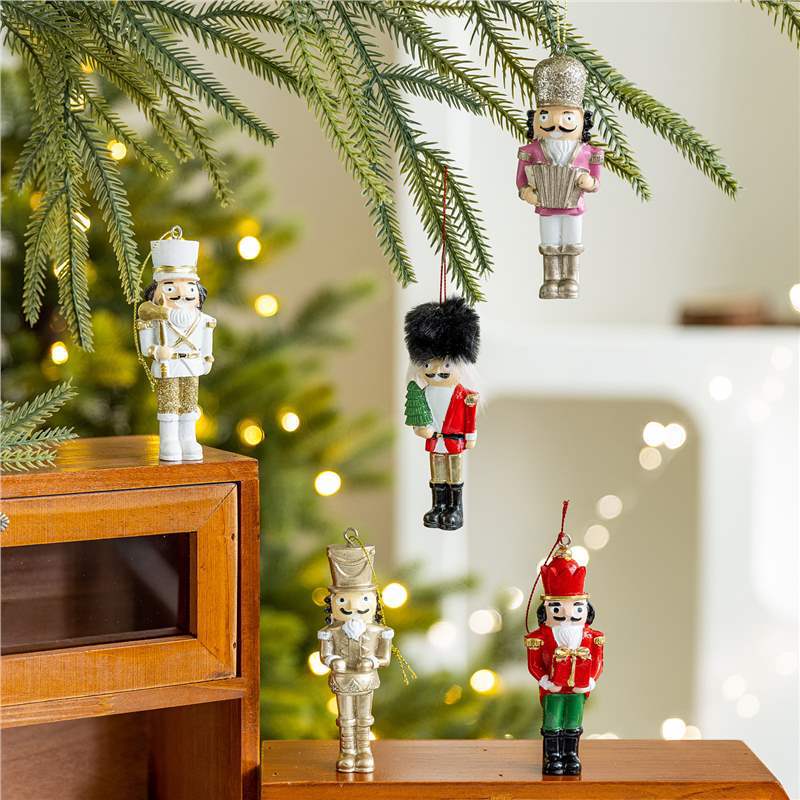 クロスボーダー新しいクリスマスクルミ兵士デスクトップ小さな樹脂装飾品ペンダント装飾品ペンダントクリスマスツリーアクセサリー|undefined