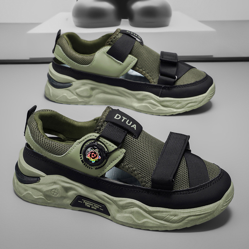 Light Luxury Sandals for Men 2026 Summer High-Value Breathable Perforated Shoes Trendy Men's Outdoor Sports Beach Rotating Buckle Shoes