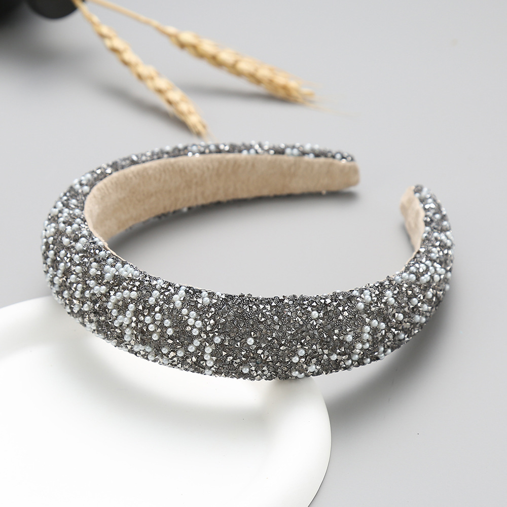 Retro Solid Color Imitation Pearl Suede Diamond Hair Band display picture 2