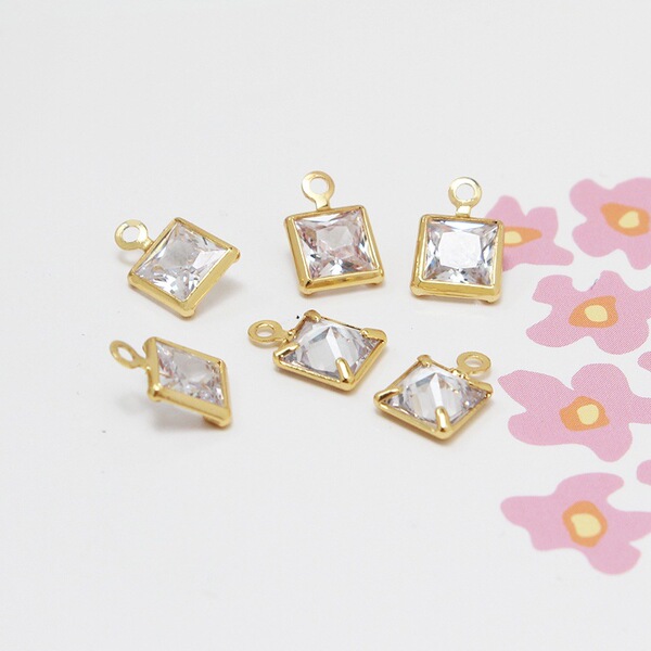 Copper square pendant with zircon
