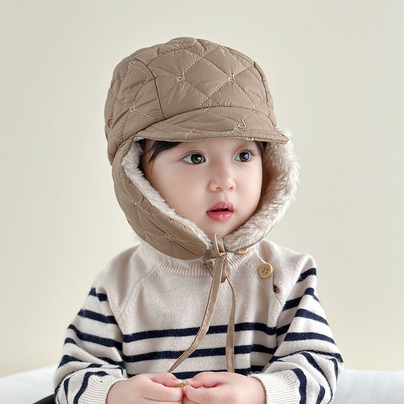 Sombrero de bebé de invierno para viajar al aire libre para niños y niñas y niñas con sombrero de lana caliente Lei Feng moda dos sombreros de lengua de pato para niños