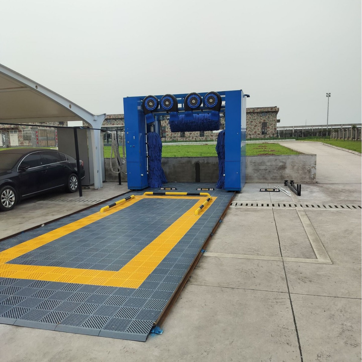 跨境全自动电脑洗车机室内龙门往复式5刷智能商用洗车房设备