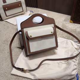 Canvas messenger bag, retro and adorable, perfect for carryi