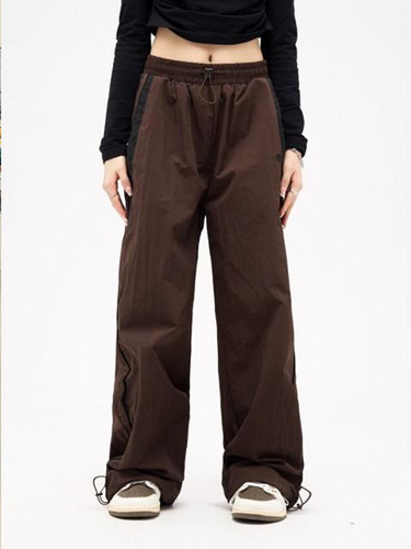 Summer dress in indie European and American style—casual, unique, niche design with elastic waistband, high waist, loose fit, and sporty wide-leg silhouette for women.