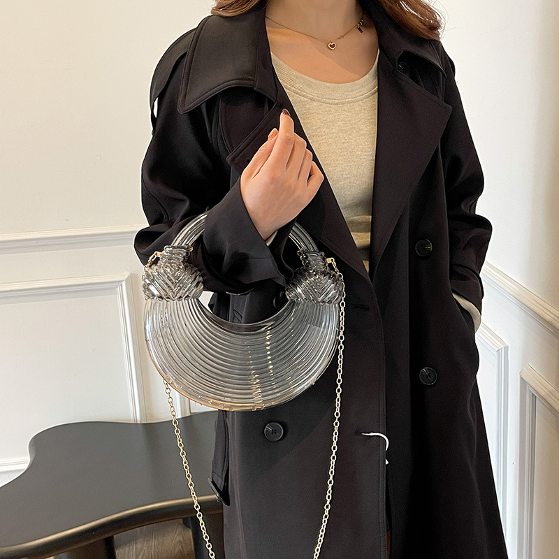 Bolsa tiracolo acolchoada em acrílico única para mulher, moda_voghion.com