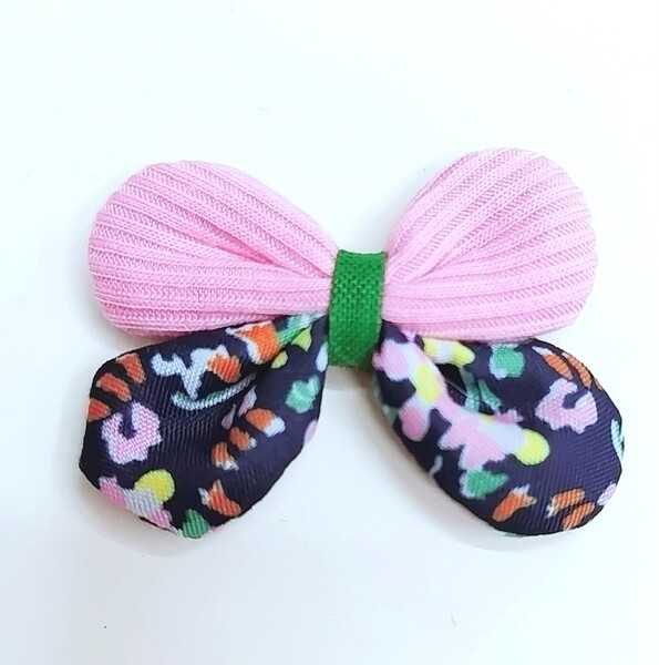 Children's hair accessory handmade with bow