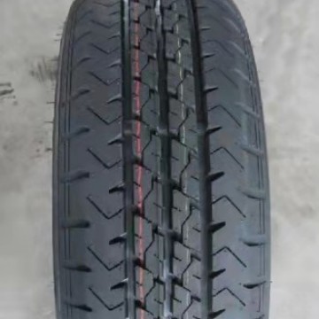 Exportación completa de neumáticos de eje, venta directa de fábrica, LT265 / 70R18 AT al por mayor