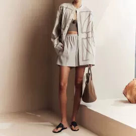 连衣裙;半身裙;时尚休闲套装