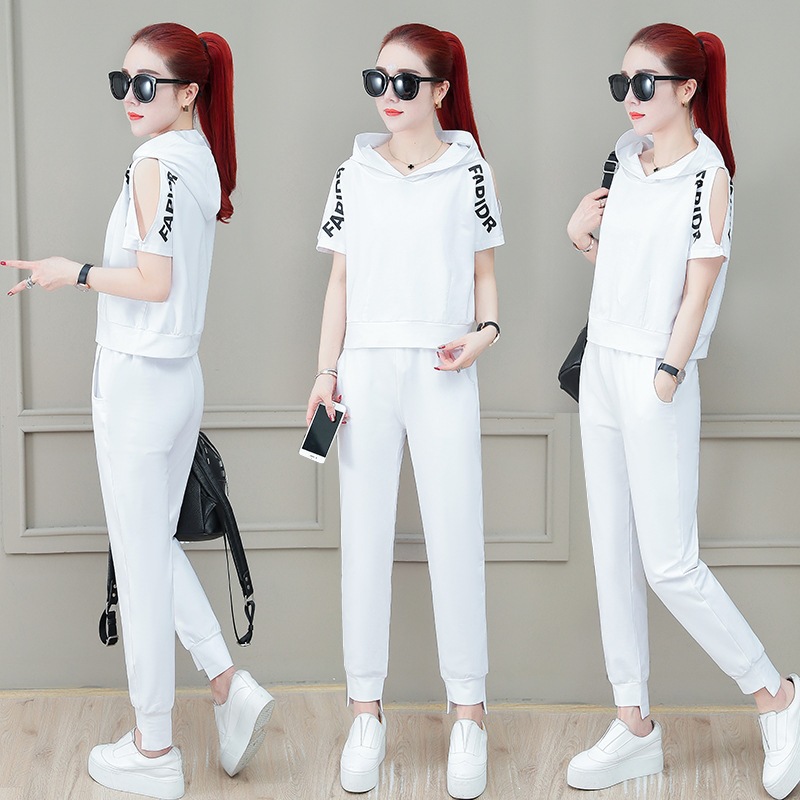 Women's Fashionable Loose Fit Sportswear Set Hooded Short Sleeve Top And Trousers Two Piece Student Outfit Summer 2026 Style_ecoleips.com