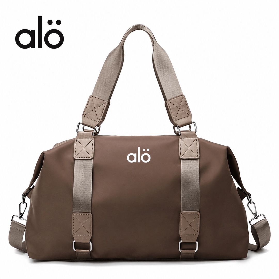 Handheld sports bag