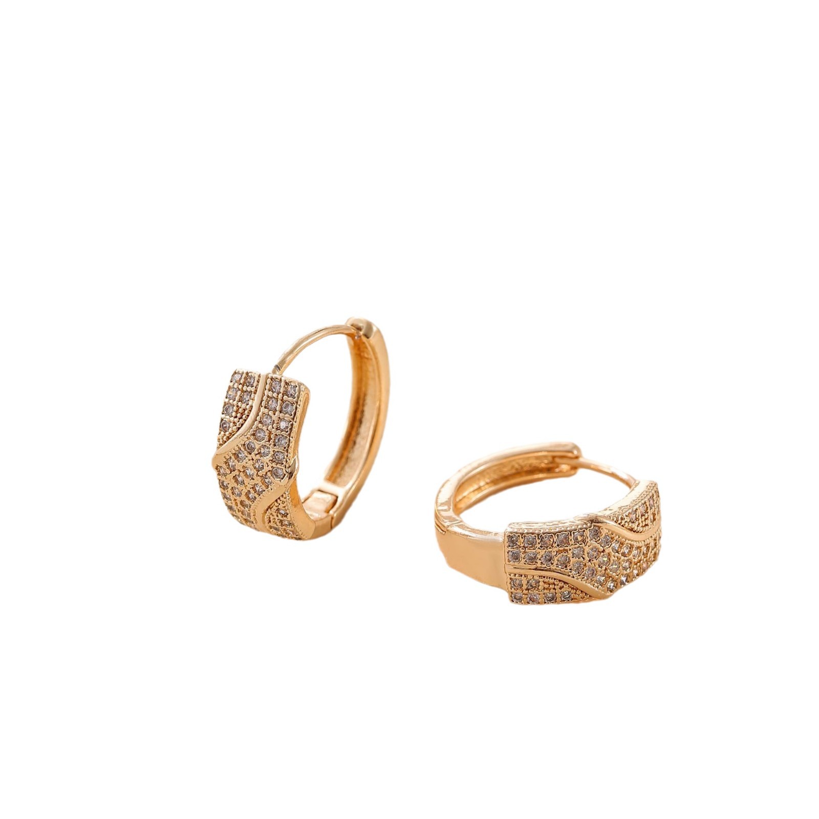 Amazon lujo ligero transfronterizo de alta calidad con aretes de zirconio, diseño único, aretes de diseño versátil, estilo simple