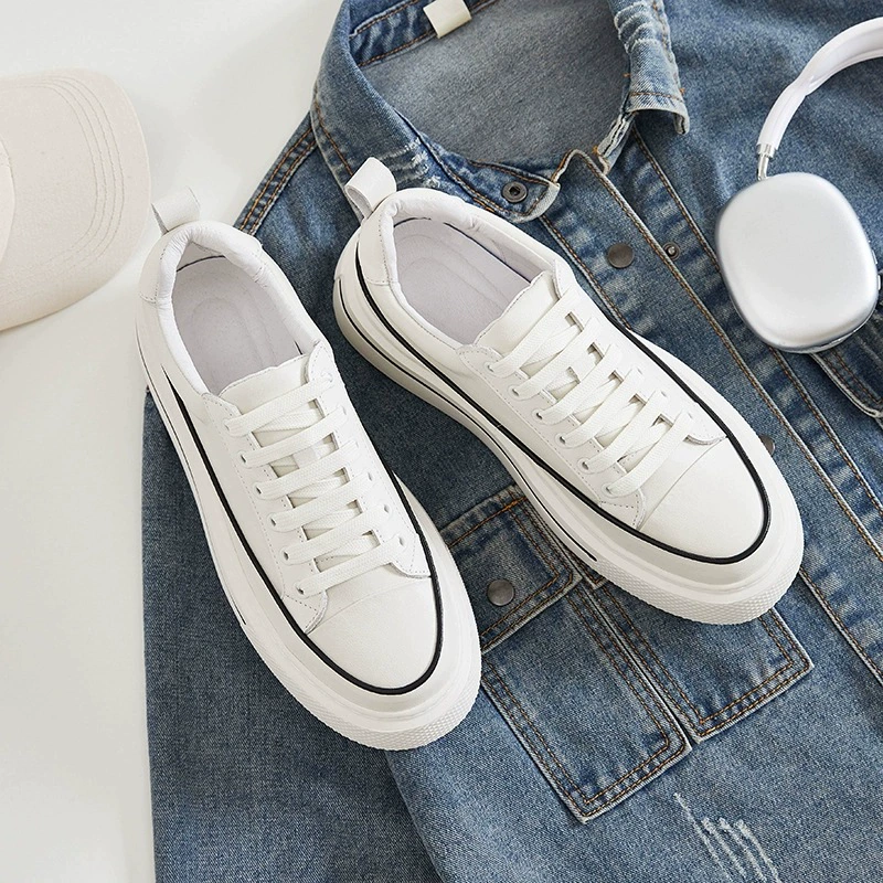 Мужские белые кроссовки, новинка лета 2023, универсальная белая мужская обувь на толстой подошве в корейском стиле, увеличивающая рост.