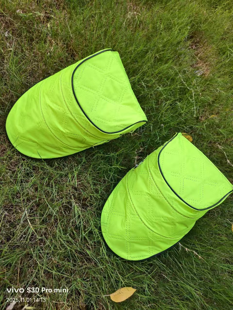 Winter Windproof Gloves for Shared Bicycle (Handlehold cover) - universal-1