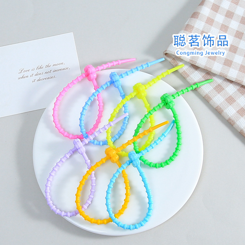 Creative colorful bear paw pattern silicone cable ties keychain accessories DIY bag charms small gift materials wholesale Creative colorful bear paw pattern silicone cable ties keychain accessories DIY bag charms small gift materials wholesale