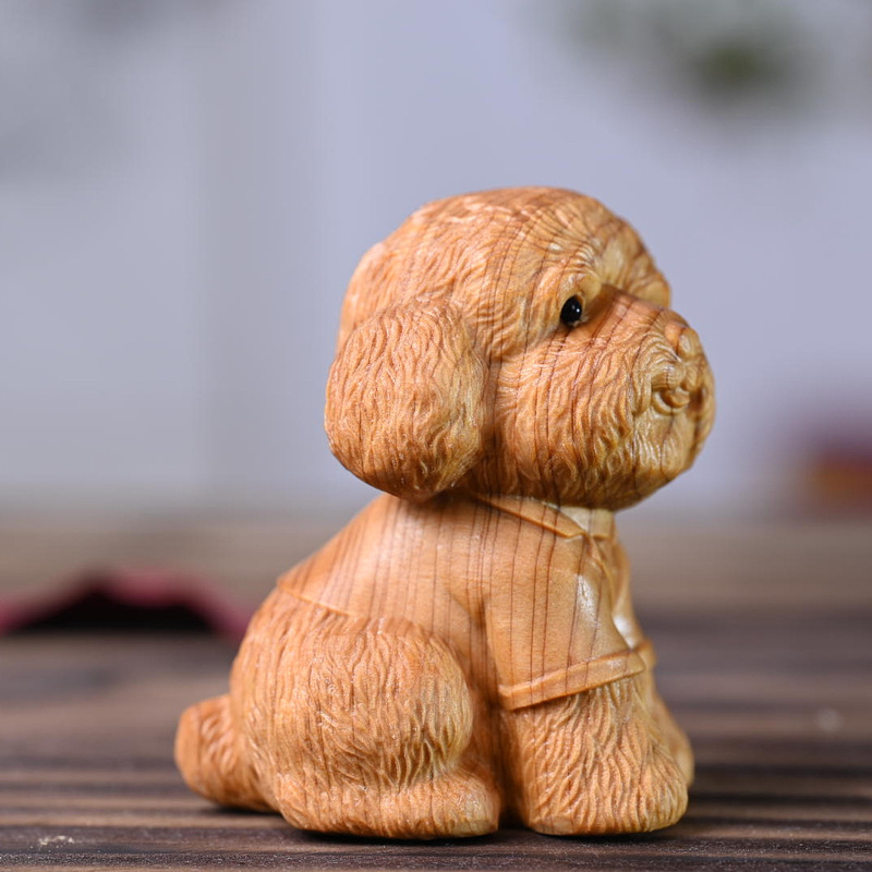 崖柏の木の彫刻のテディ犬の茶は萌えます犬のハンドルの部品の生肖の子犬の家庭の工芸の装飾品の動物の置物をかわいがります|undefined