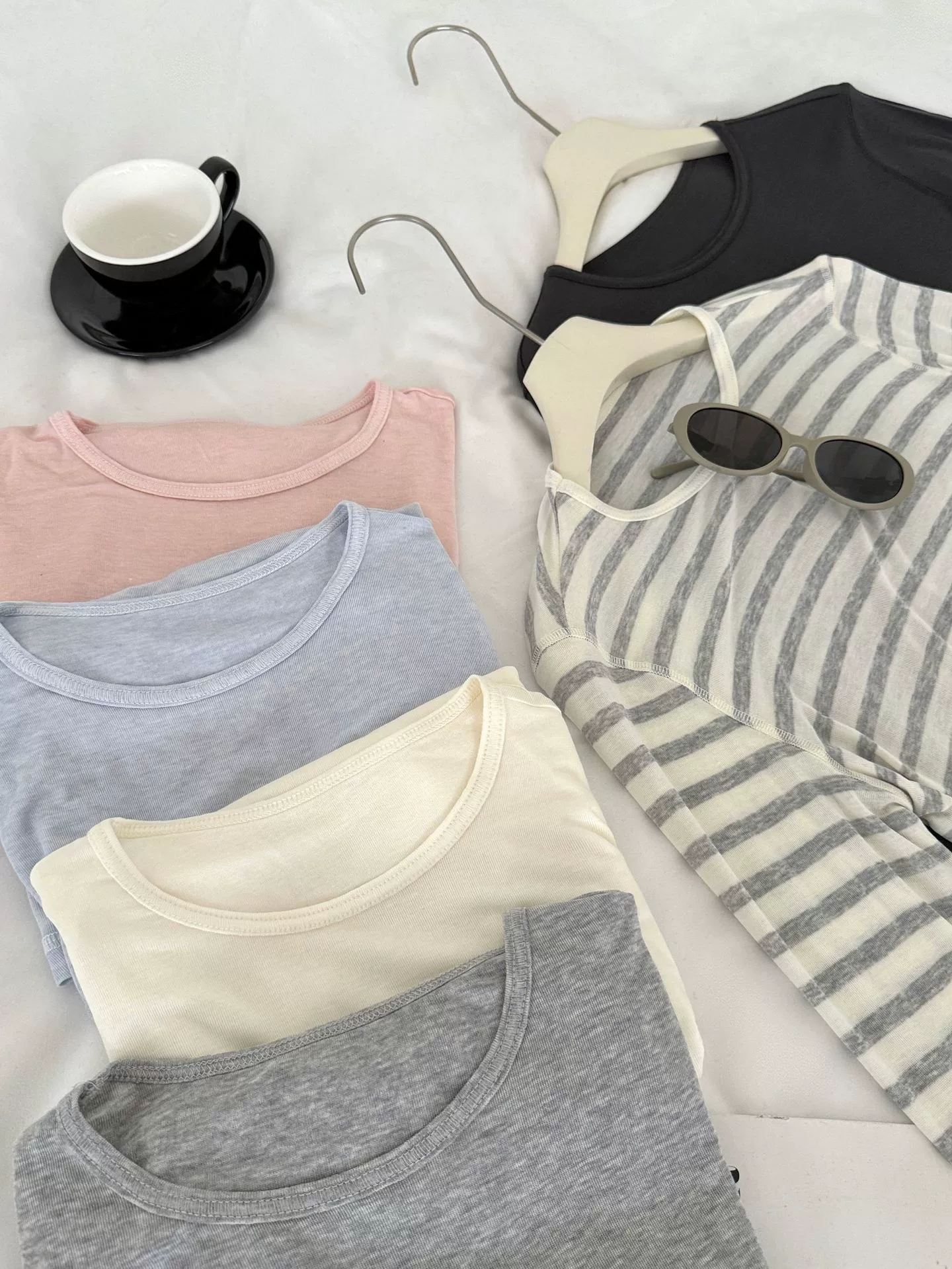 Silk base body-friendly summer light and thin woolen long-sleeve, (Physicals)