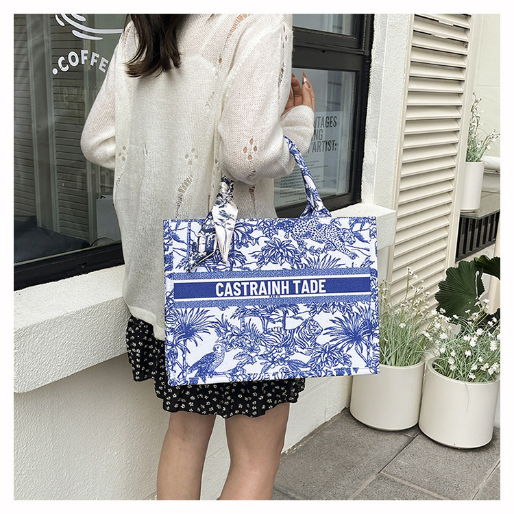2025 New Large Capacity Canvas Tote Bag Fashion Printed Shoulder Bag Women's Bag Handbag 2025 New Large Capacity Canvas Tote Bag Fashion Printed Shoulder Bag Women's Bag Handbag