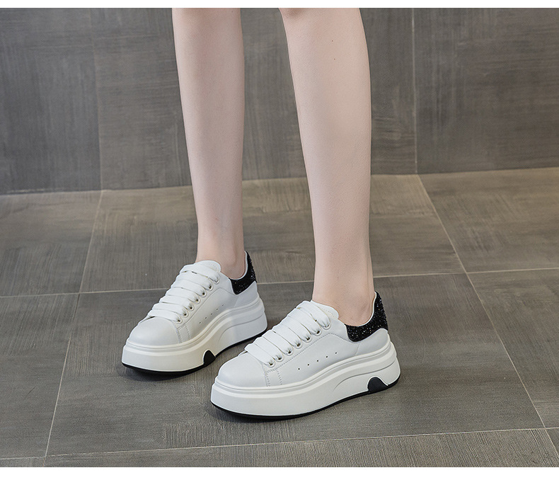 Giày sneaker nữ đế dày kiểu Hàn Quốc hình trái tim, cổ thấp, phong cách thời trang mùa xuân 2026 — M2806 màu đỏ, M2806 màu be, M2806 màu đen chi tiết 25