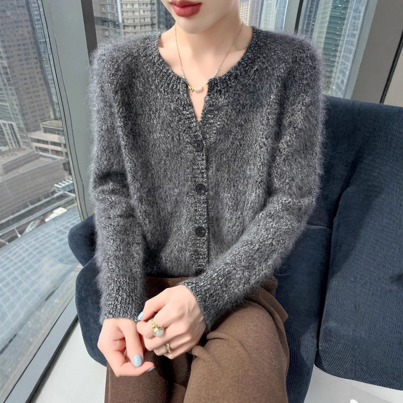 Autumn and Winter New Mink Velvet Sweater Women's Cardigan Korean Style Round Neck Outer Long-Sleeved Sweater