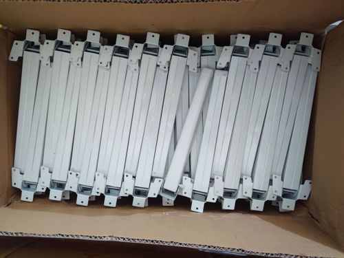 Manufacturer's direct sales tall table leg foldable table foot stand small table iron support bed table balcony table foldable accessories