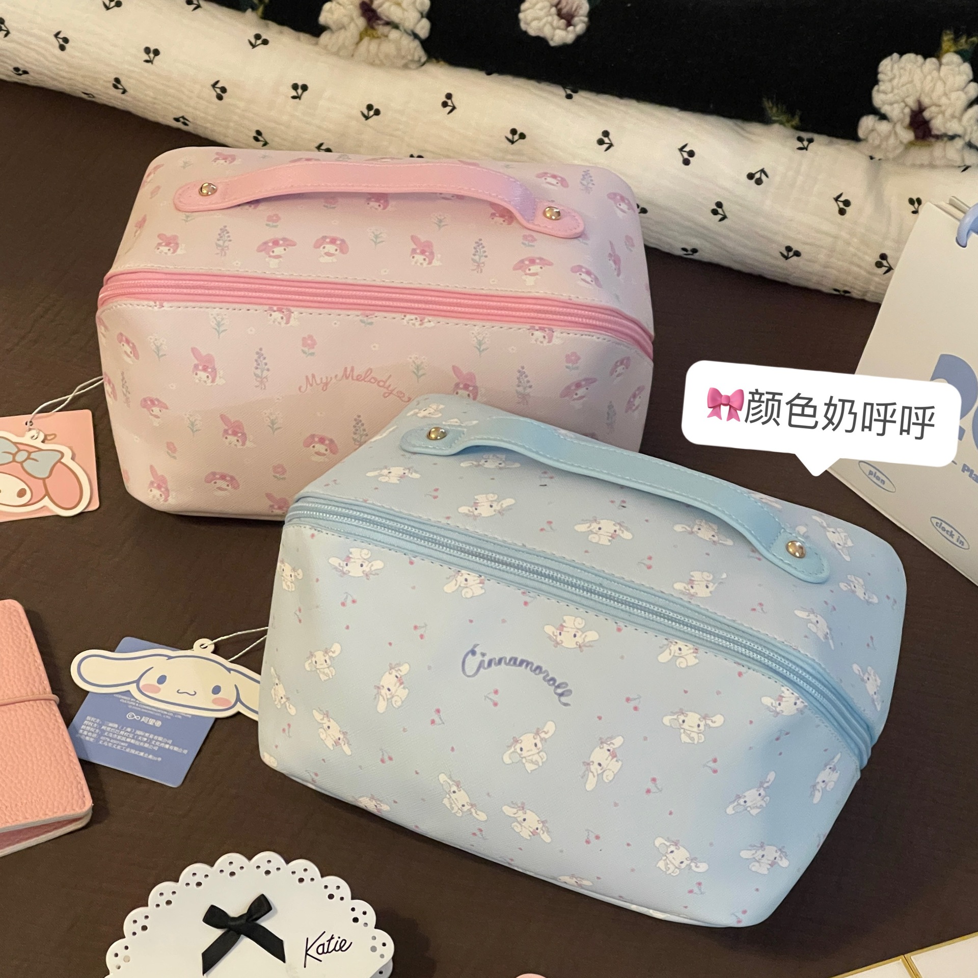 Bolsa de maquillaje auténtica Sanliou para viajes de niñas bolsas de almacenamiento portátiles de gran capacidad bolsas de almacenamiento de división bolsas de lavado de mano