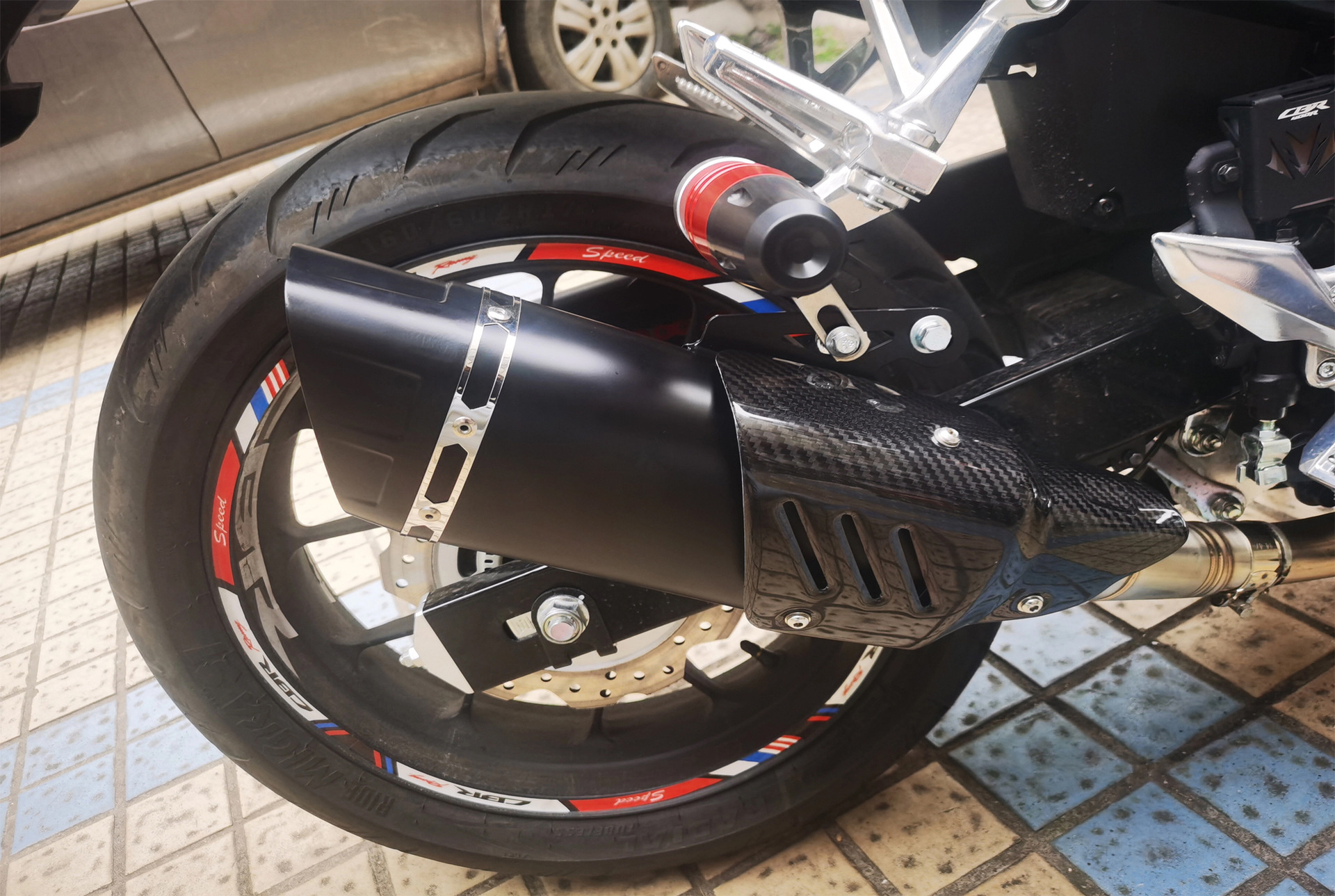 Suitable for Honda CB400F exhaust modification middle section connecting pipe CB400X/R exhaust pipe lossless straight upper modification