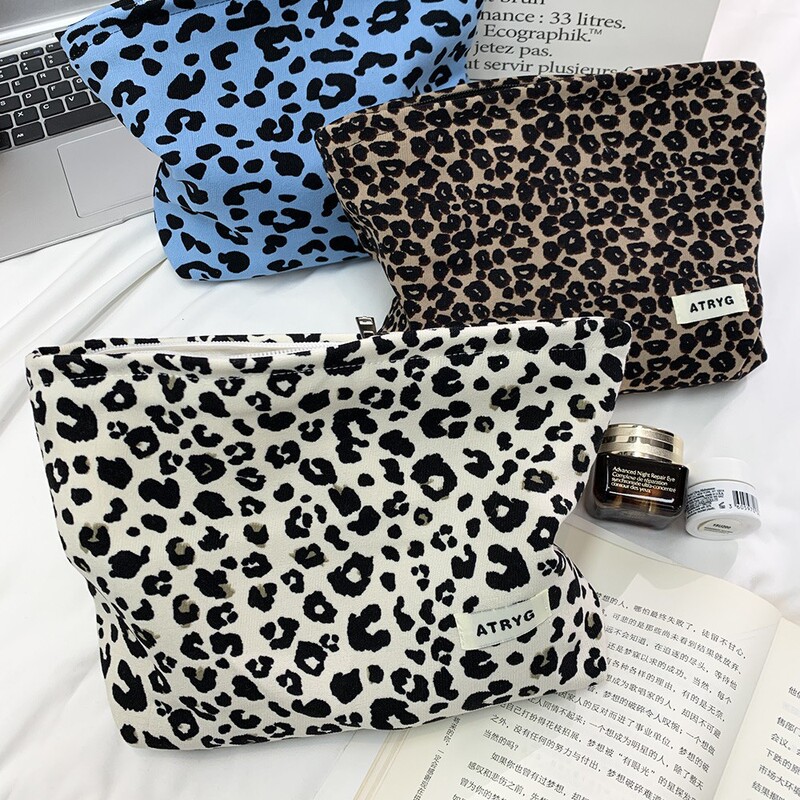 Leopard Print Cosmetic Bag Ins Printed Red Envelope Large Capacity Portable Storage Bag Clutch Bag Leopard Print Cosmetic Bag Ins Printed Red Envelope Large Capacity Portable Storage Bag Clutch Bag