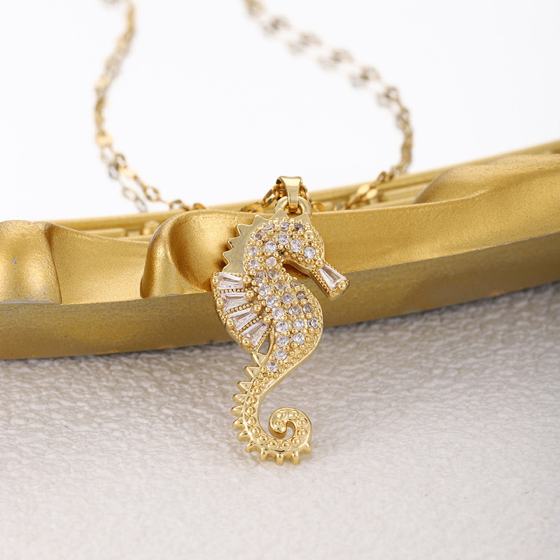 Shining Light Luxury Temperament Gorgeous Pendant Full Diamond Necklace Women's Versatile Clavicle Chain Chain Shining Light Luxury Temperament Gorgeous Pendant Full Diamond Necklace Women's Versatile Clavicle Chain Chain