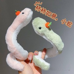 かわいい蛇の公の子の蛇の年のマスコットの新型のぬいぐるみのぬいぐるみの青い蛇の人形は人形の贈り物をつかみます。