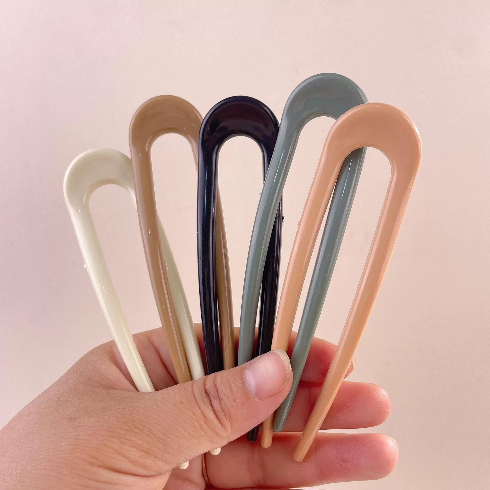 Резьба Hairpin U-образная модная шпилька для волос, простой элегантный летний дизайн, универсальная защепка