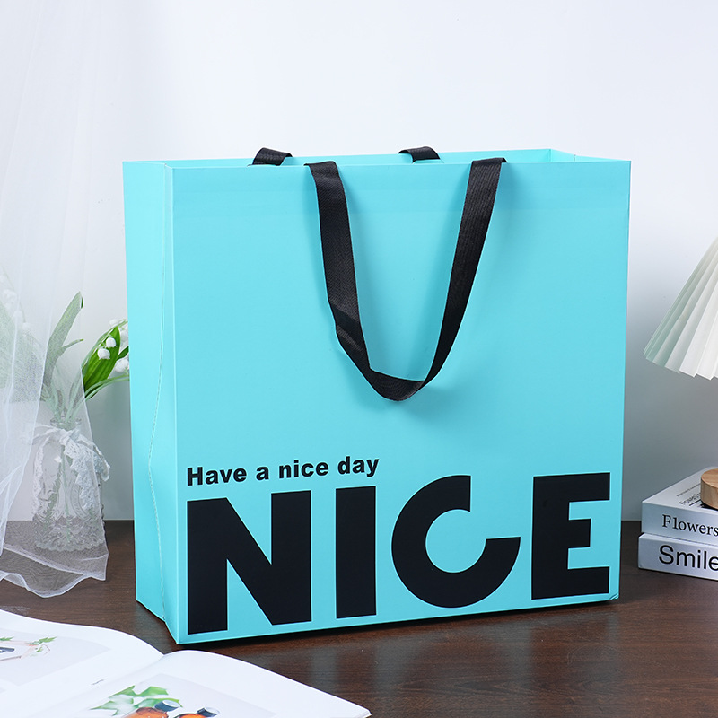 Bolsas de papel kraft sin cintura bolsas de mano logotipo ropa bolsas de regalo bolsas de papel bolsas de regalo bolsas de compras personalizadas
