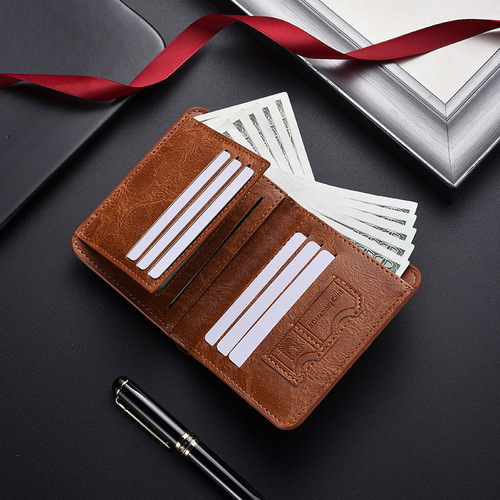 Cross-border wholesale men's short wallet multi-functional driver's license card case integrated 2025 new high-end leather wallet