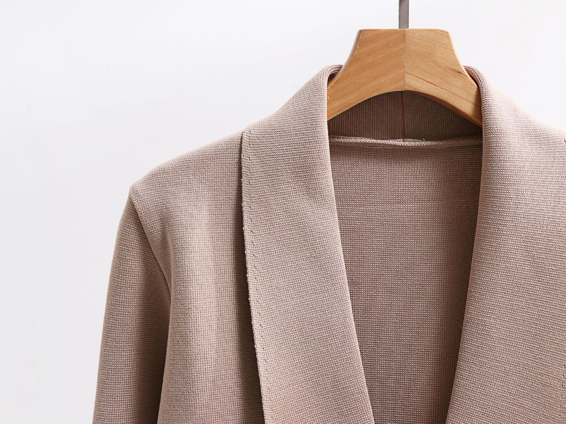 Vêtements pour femmes mode costume simple à manches longues haut de couleur unie taille haute jupe mi-longue petite jupe deux pièces_voghion.com