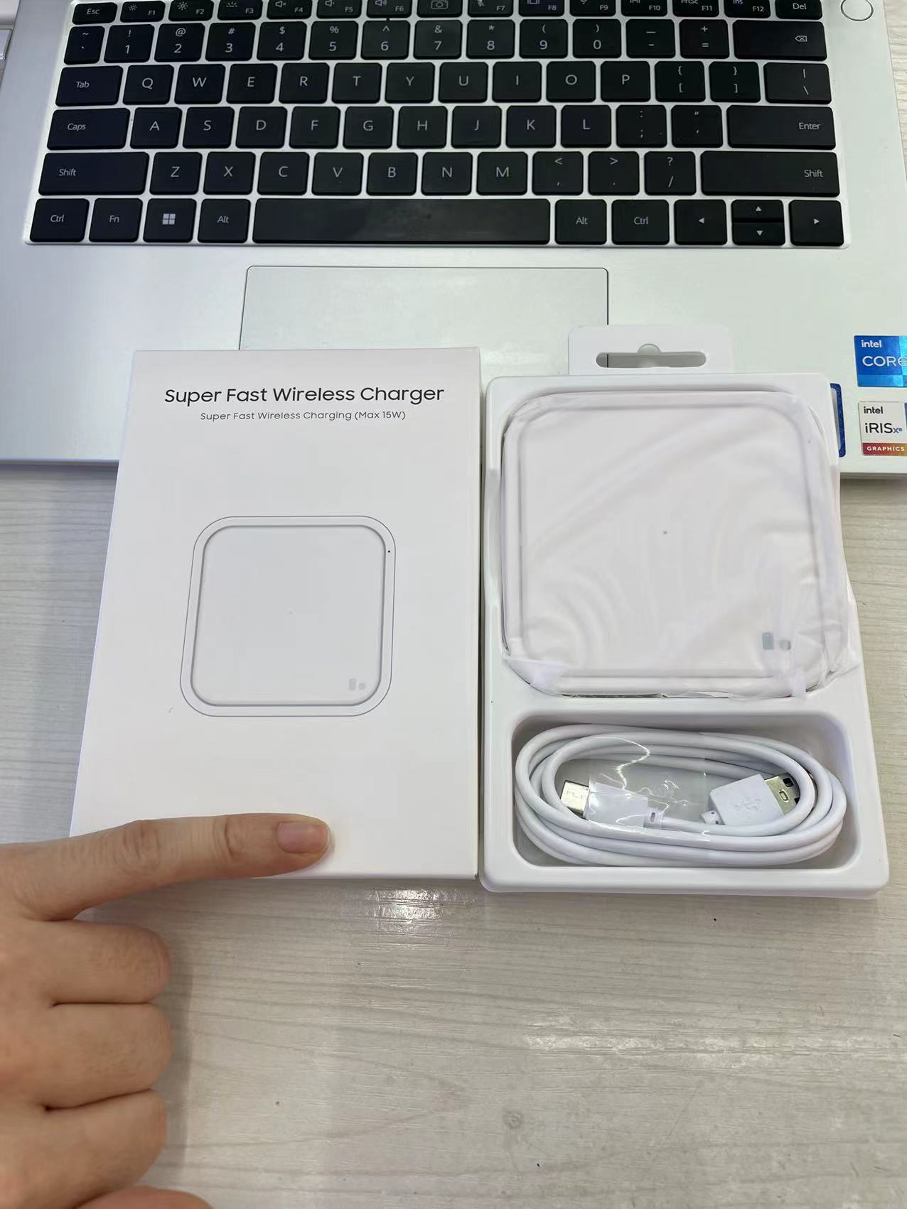Cargador inalámbrico para teléfonos móviles Samsung Cargador de reloj Cargador inalámbrico 3 - en - 1