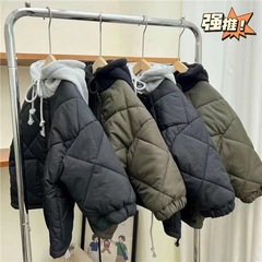 秋冬の子供の偽の2つの帽子の綿の服の男女の子供は厚い菱格の韓国版の子供服の中の長いタイプの綿の服のコートのファッションを厚くします。