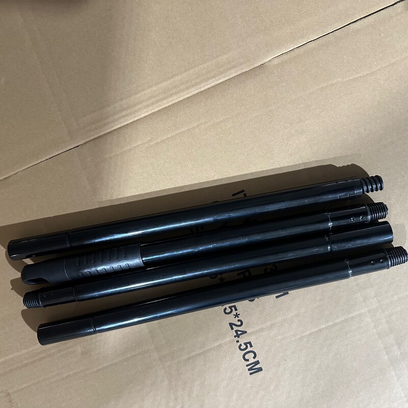 Large Quantity in Stock Amazon Four-Section Branch Spray-Plastic Iron Rod American Thread Head 25mm Diameter 43cm Broom Rod Large Quantity in Stock Amazon Four-Section Branch Spray-Plastic Iron Rod American Thread Head 25mm Diameter 43cm Broom Rod