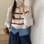 圆领宽松无袖条纹毛衣