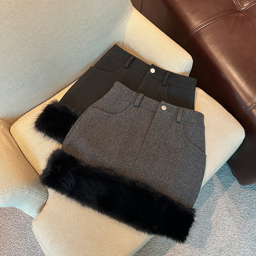 Melade color skirt for women's autumn and winter bag hip skirt high waist a-line skirt design fluffy splicing short skirt pants