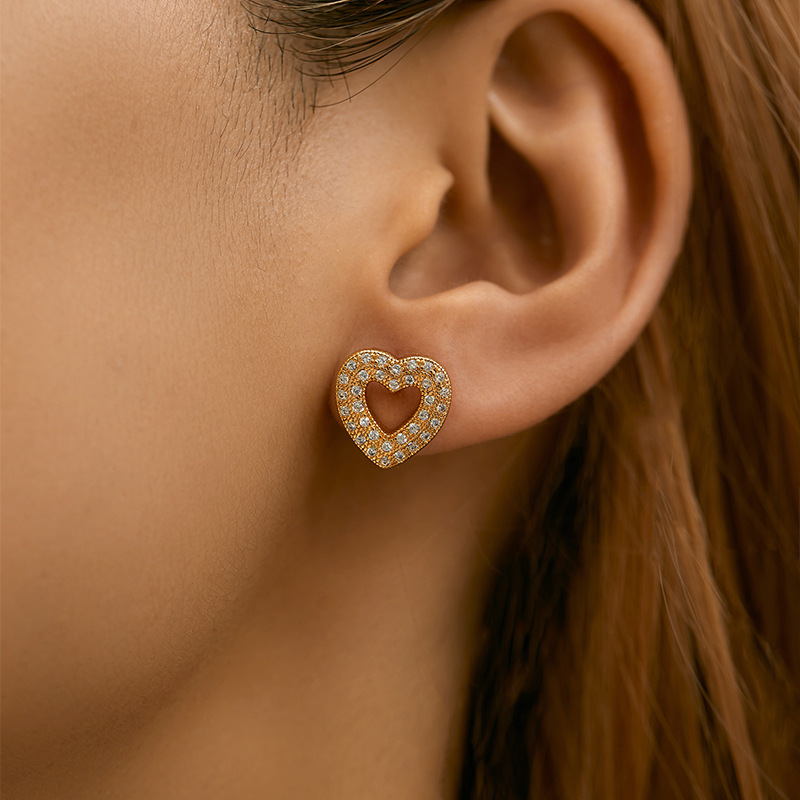 3g Weight Copper Ear Needle Material Drop Earrings Classification 1 Pair Quantity Holiday, Daily Occasion Copper Material Heart Shape Pattern Women's Gender Plating Design Casual, Elegant Style 1 Pair Casual Elegant Heart Shape Plating Copper Drop Earrings 24