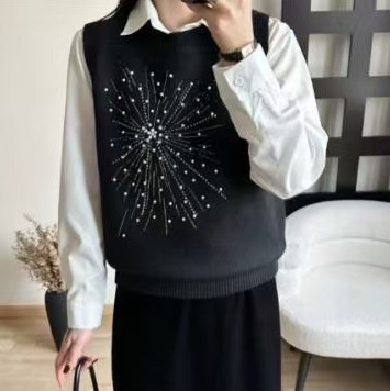 圆领套头无袖马甲针织衫毛衣春秋季新款纯色钉珠百搭宽松打底上衣|undefined
