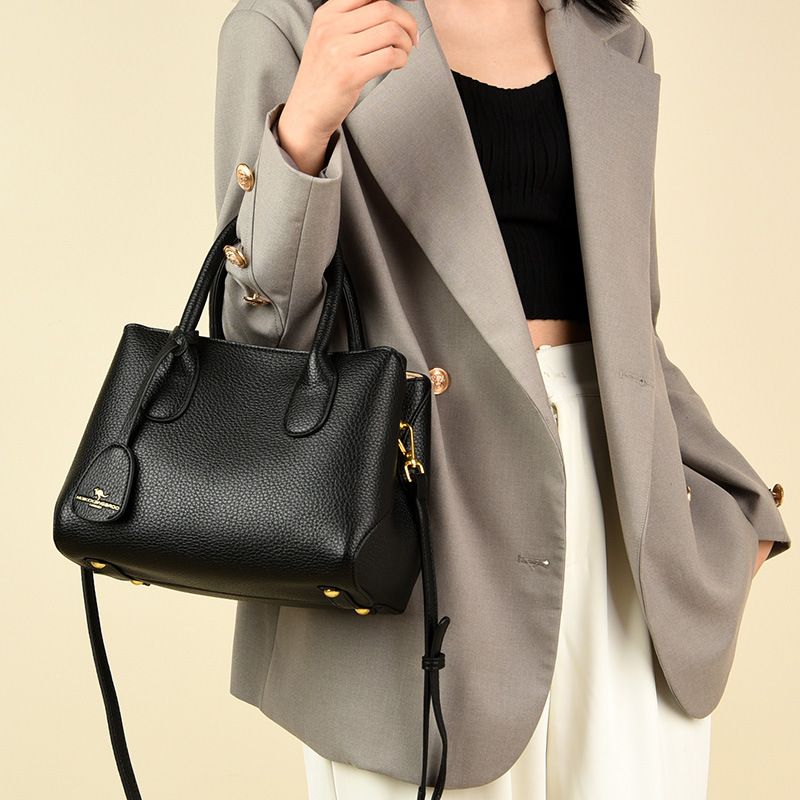 包包女新款2023潮包包斜挎包小方包夏高级感小包