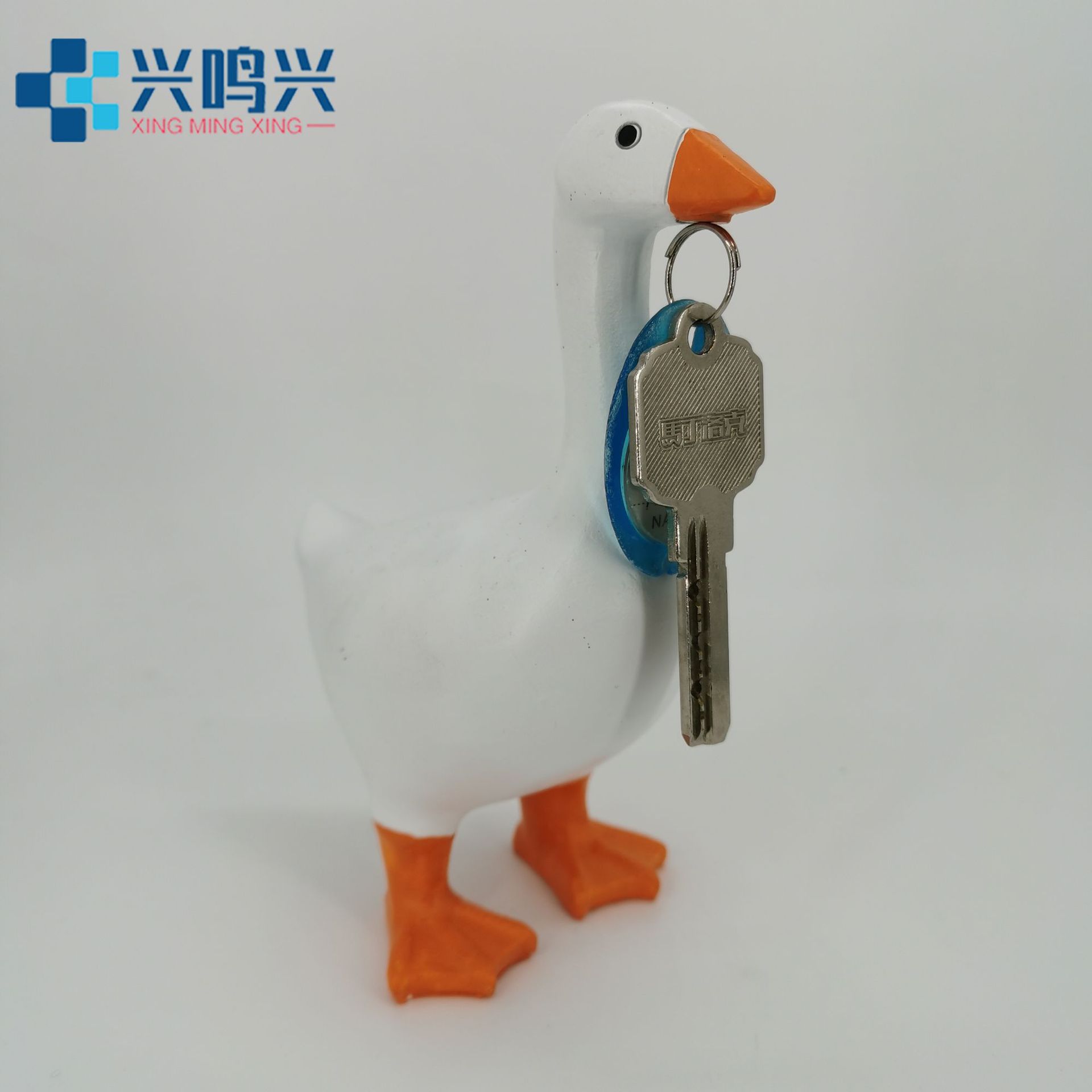 亚马逊创意款天鹅和鸭子吸铁磁雕像吸钥匙剪刀等铁制品树脂工艺品
