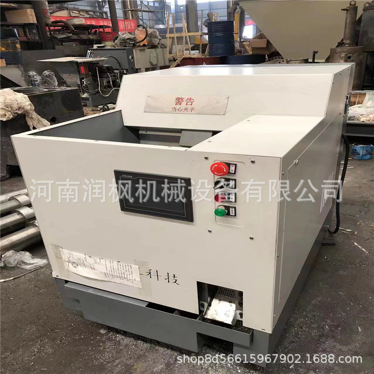 铜屑铁肖压饼机 木屑茶叶压饼机 螺旋挤压出油压饼一体机