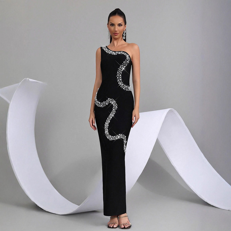 European and American Cross-Border One-Shoulder Heavy Beaded Black Bandage Long Skirt Sexy Ladylike Evening Dress Tight Dress