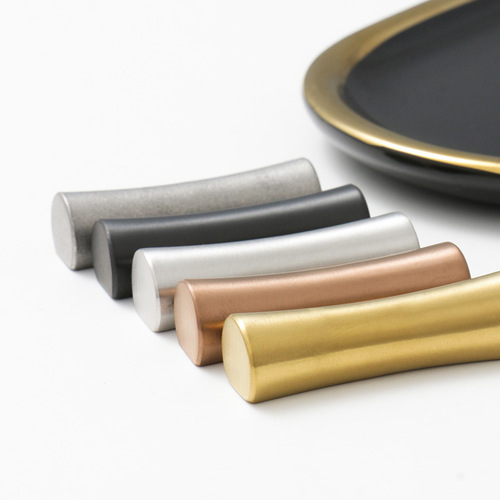 Simple Japanese Style Gold-Tone Chopstick Stand, Solid 304 Stainless Steel Chopstick Saver, Hotel Chopsticks Tableware Rack