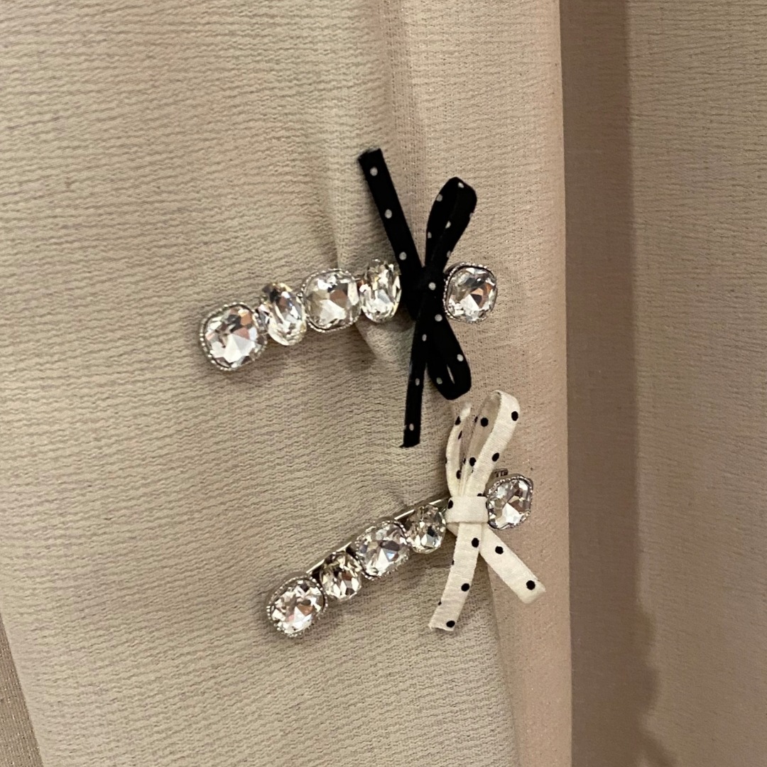 Korean Ins New Black and White Polka Dot Bow Rhinestone Hairpin Fashionable Sweet Bangs Clip Side Clip Hair Accessories for Women