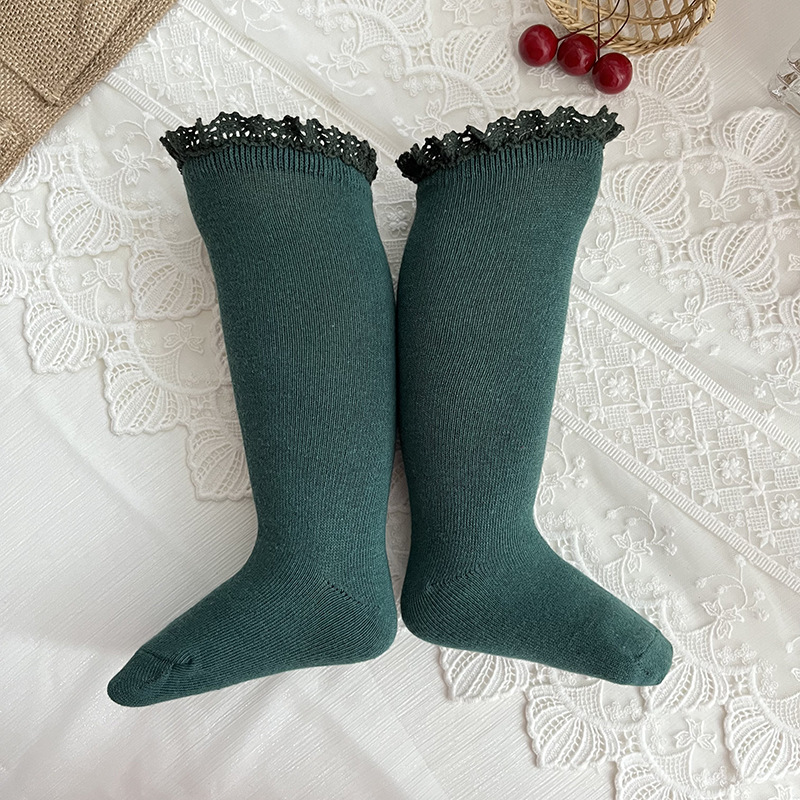 녹색 좁은 레이스